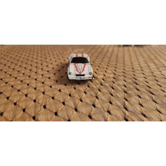 Hot Wheels Camaro Z-28 Mattel Gold Wheels 1982 Vintage "CAMRO" Base Hong Kong - Picture 4 of 9